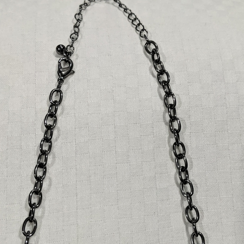 Necklace - Picture 3 of 6